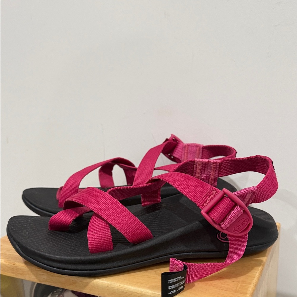 Chaco Women's Fuchsia Sandals - Picture 3 of 5